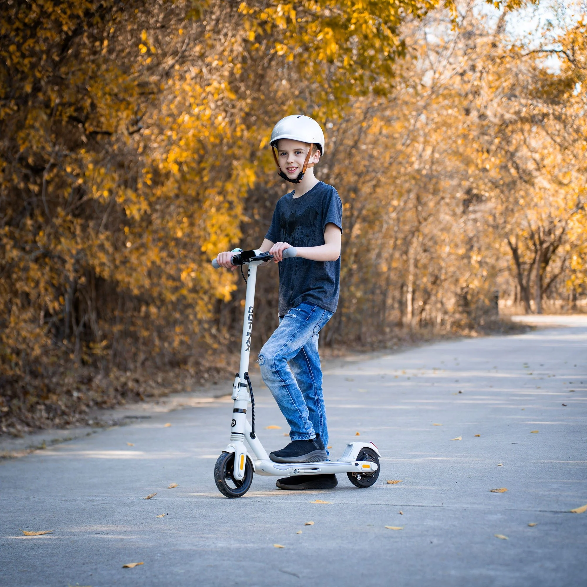 Gotrax T6 Kids Electric Scooter - Image 2