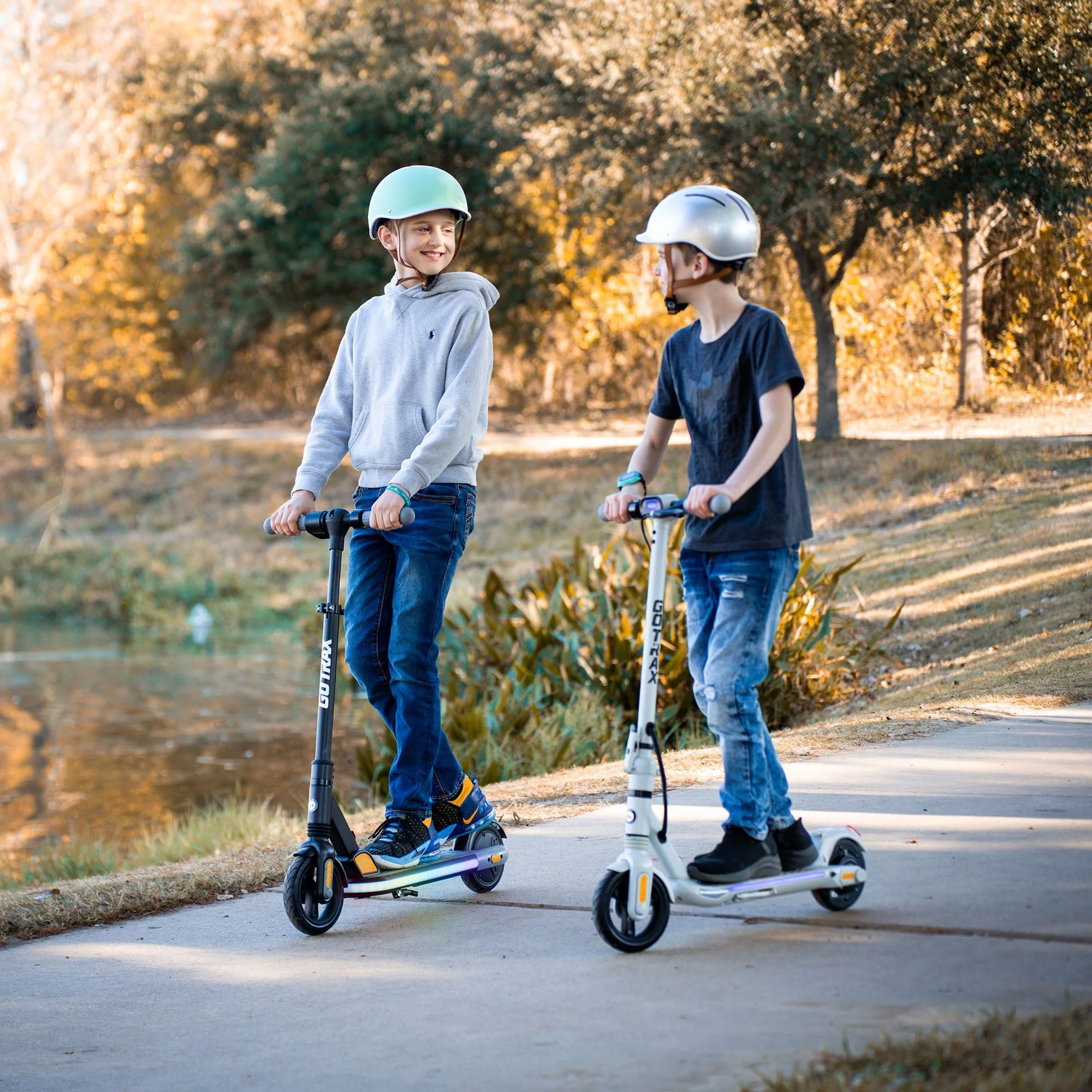 Gotrax T7 Kids Electric Scooter - Image 4